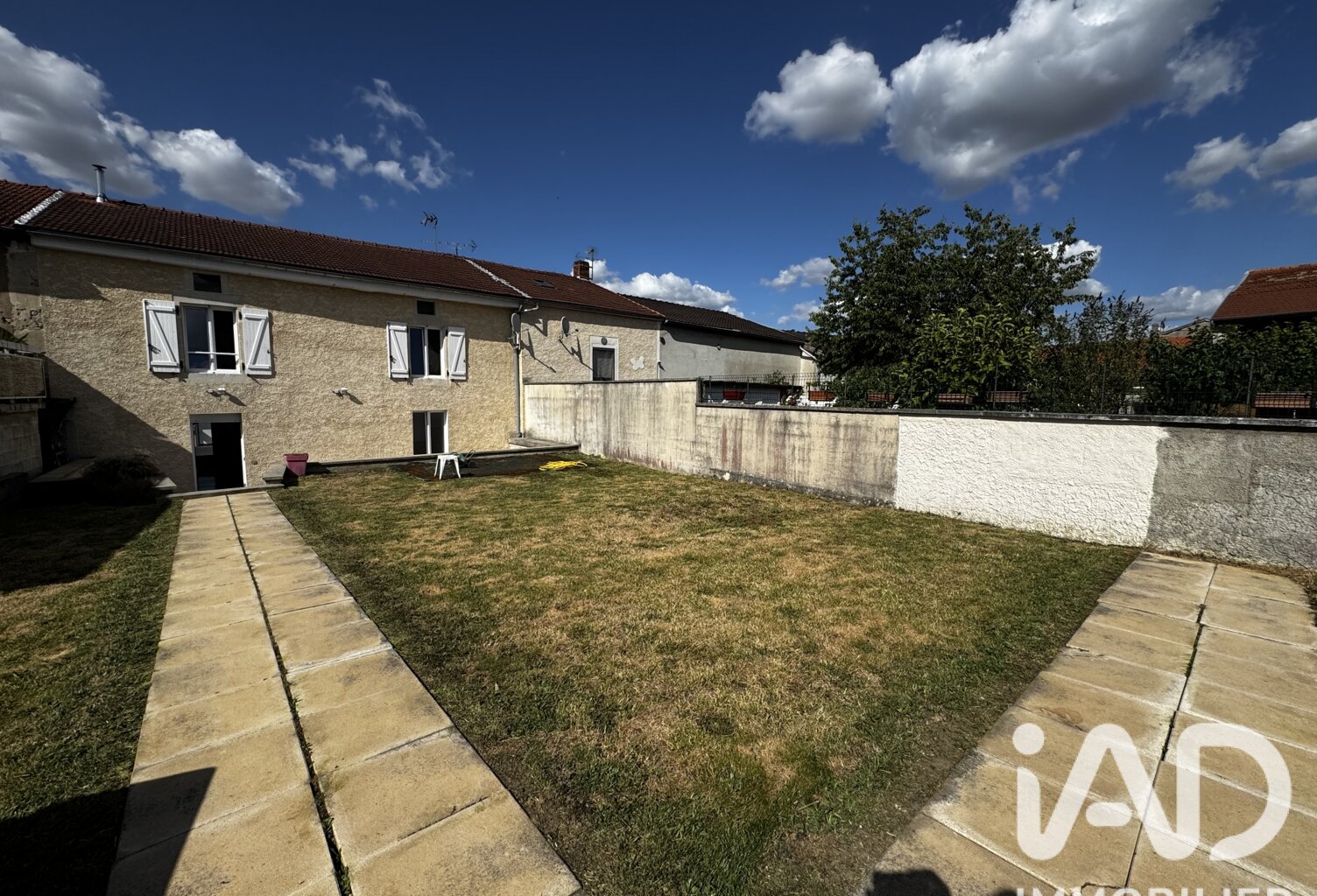 Vente Maison/villa 8 pièces — photo 1