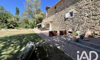 Maison 6 Pièces 202 m² à vendre à Chantelle (03140)