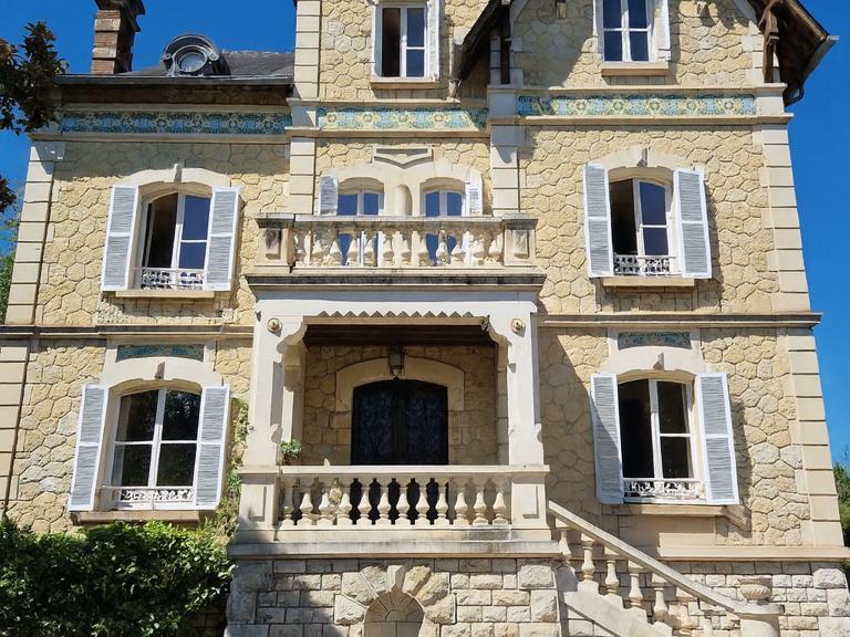Vente Maison/villa 15 pièces — photo 1