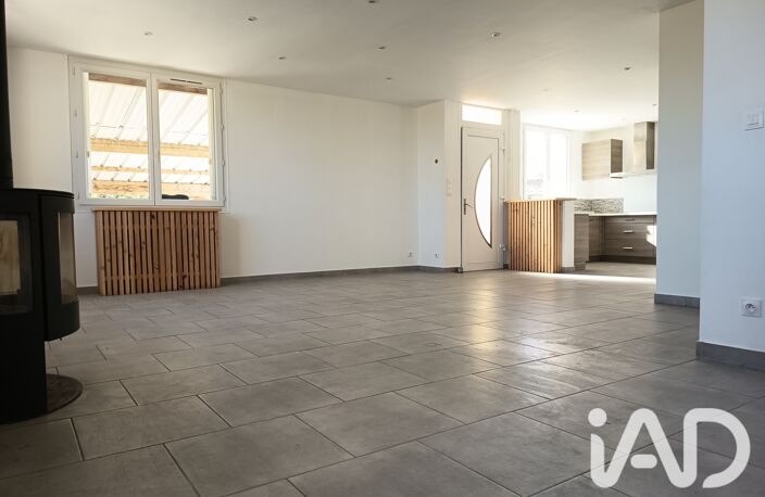 Vente Maison/villa 4 pièces — photo 3