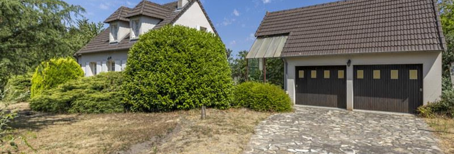 Maison 8 Pièces 145 m² à vendre à Néris-les-Bains (03310)