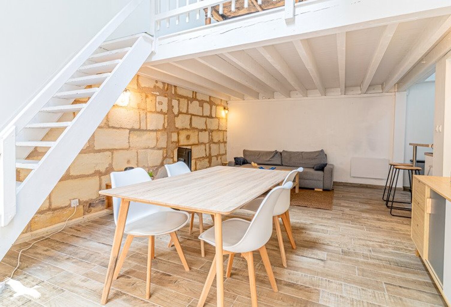 Duplex de 3 pièces principales — photo 1
