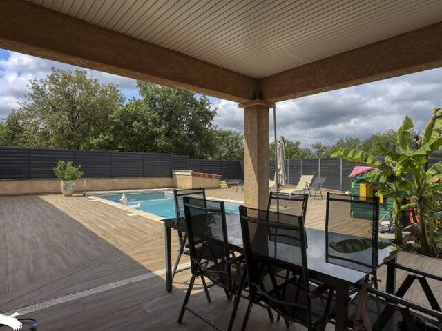 Contemporaine de 8 pièces principales — photo du bien