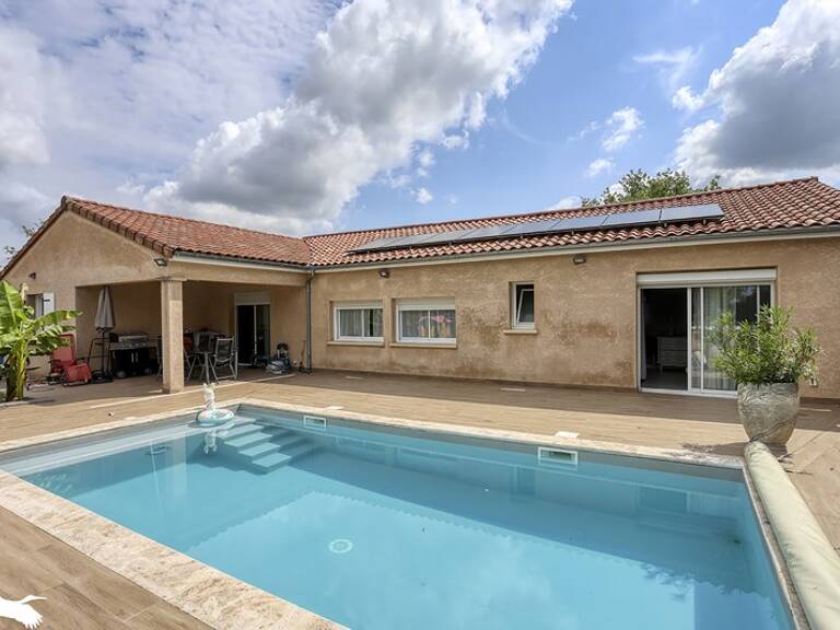 Contemporaine de 8 pièces principales — photo 1