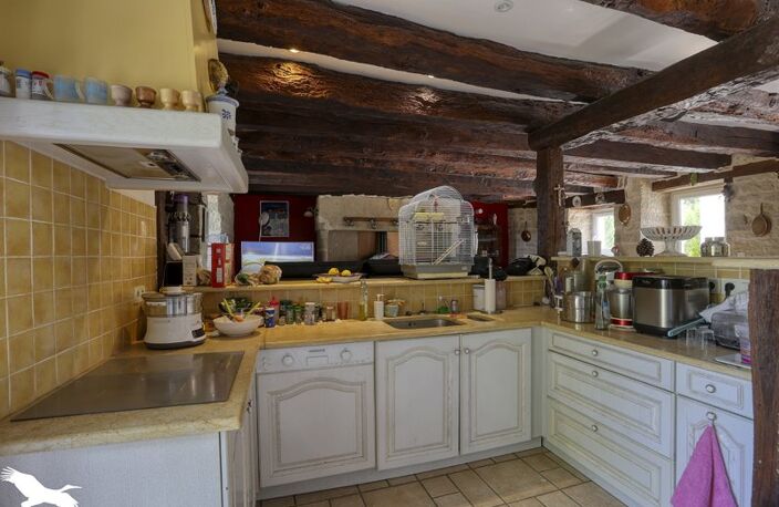 Maison en pierre de 7 pièces principales — photo 4