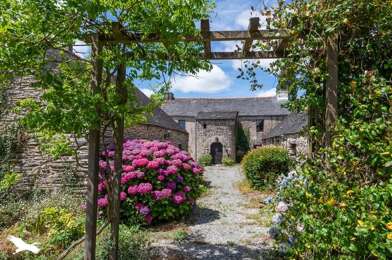 Maison 10 pièces 369600 €