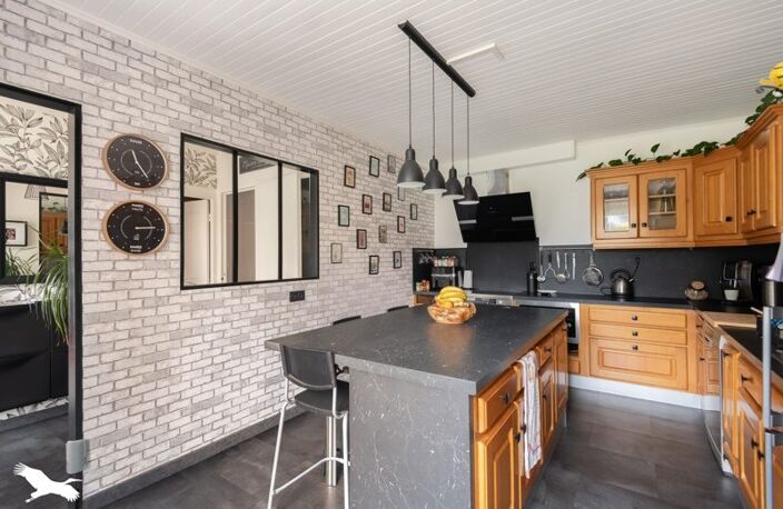 Vente maison 5 pièces 131 m² Lannéanou (29640) — photo 2