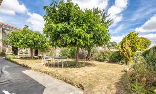 Maison 5 Pièces 102 m² à vendre à Saint-Pierre-la-Noue (17700)