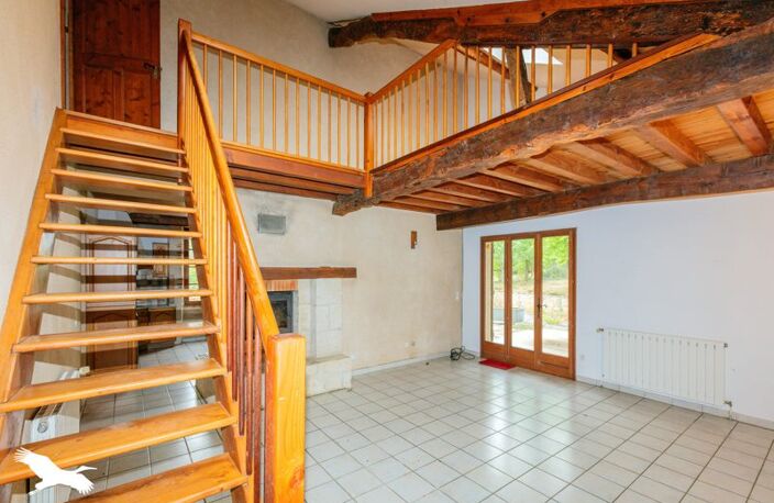 Maison en pierre de 6 pièces principales — photo 5