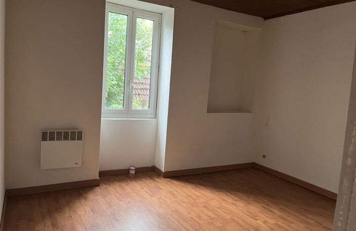 Maison de bourg de 3 pièces principales — photo 3