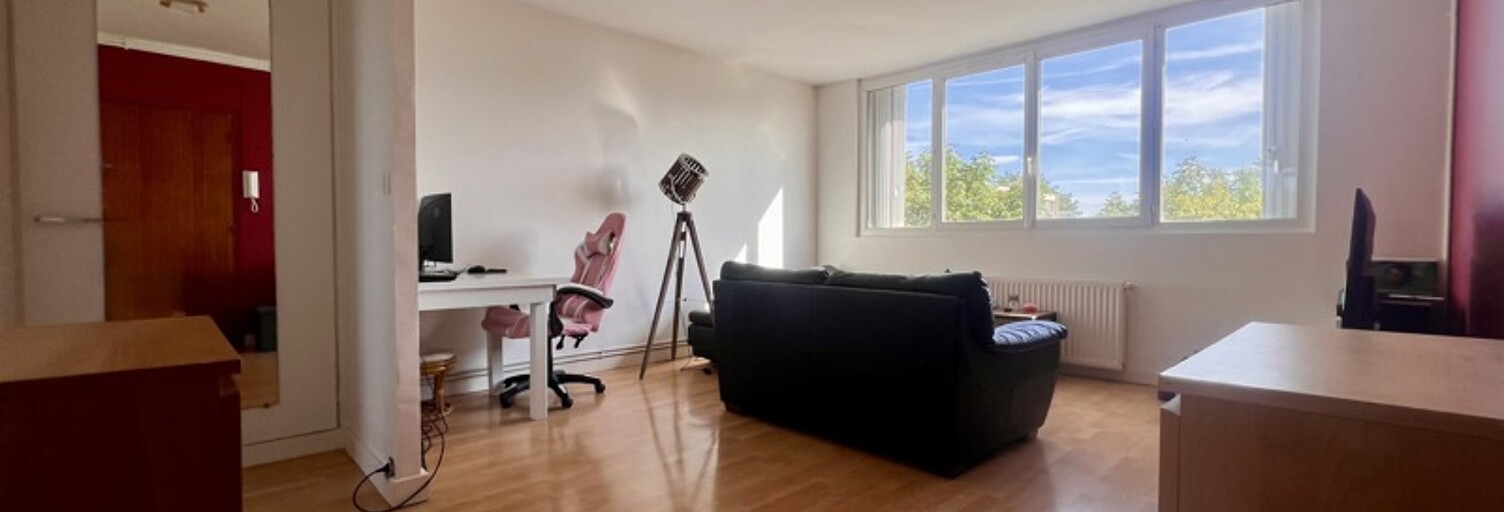 Appartement 2 Pièces 47 m² à vendre à Beynes (78650)