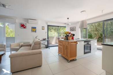 Appartement 3 pièces 337920 €