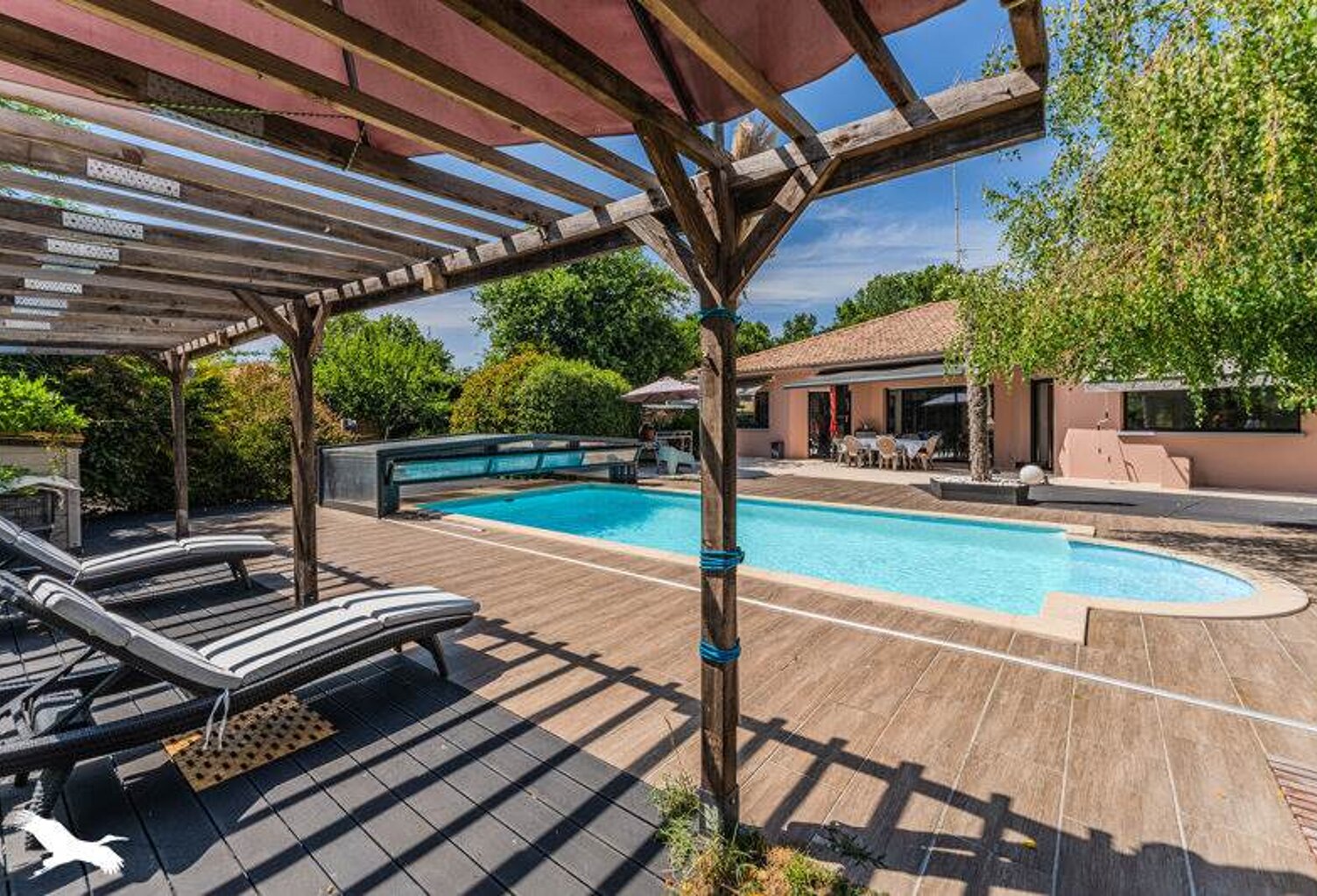 Contemporaine de 6 pièces principales — photo 1