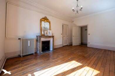 Appartement 5 pièces 251904 €