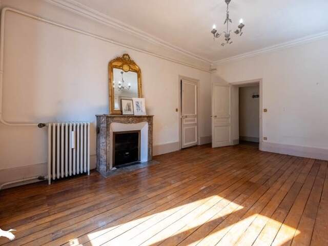 Appartement de 5 pièces principales — photo du bien