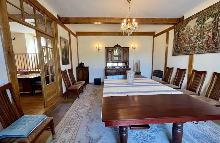 Vente maison 7 pièces 172 m² Arnac-Pompadour (19230) — photo 2