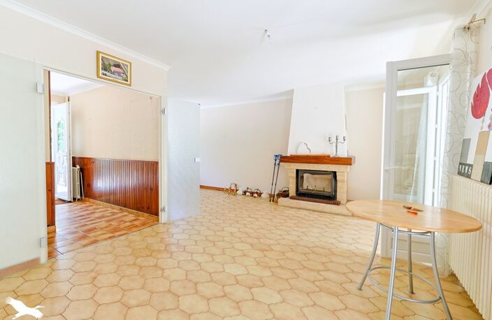 Vente maison 4 pièces 109 m² Boutiers-Saint-Trojan (16100) — photo 2