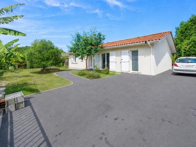 Contemporaine de 5 pièces principales — photo du bien
