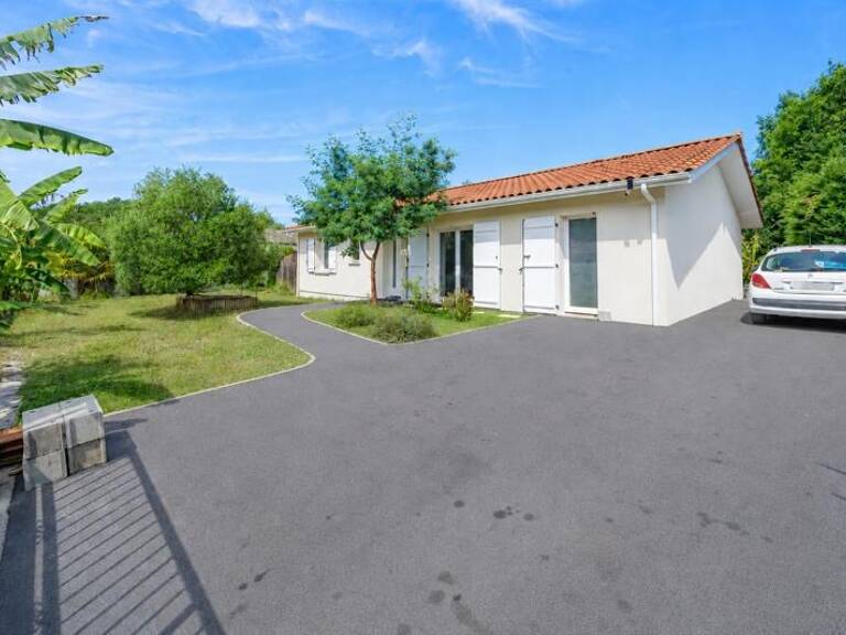 Contemporaine de 5 pièces principales — photo 1