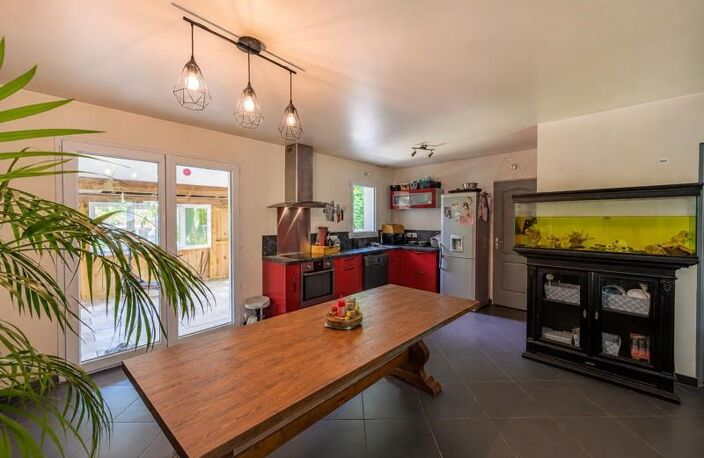 Contemporaine de 5 pièces principales — photo 3