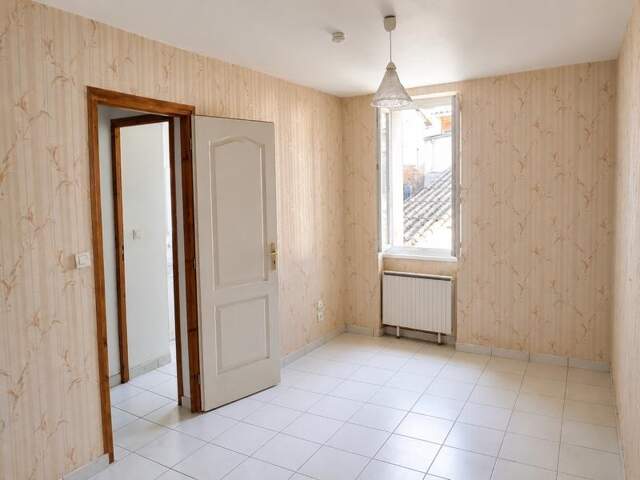 Maison de ville de 3 pièces principales — photo du bien