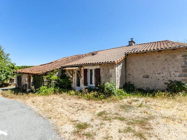 Maison en pierre de 5 pièces principales — photo 1