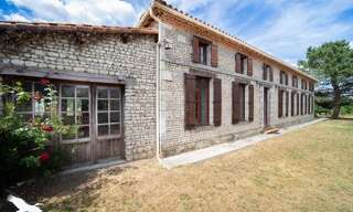 Maison 7 Pièces 280 m² à vendre à Chatenet (17210)