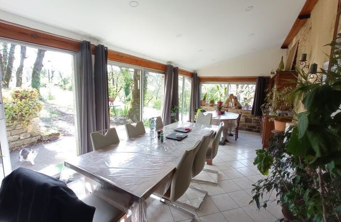 Ferme (tte) de 11 pièces principales — photo 2