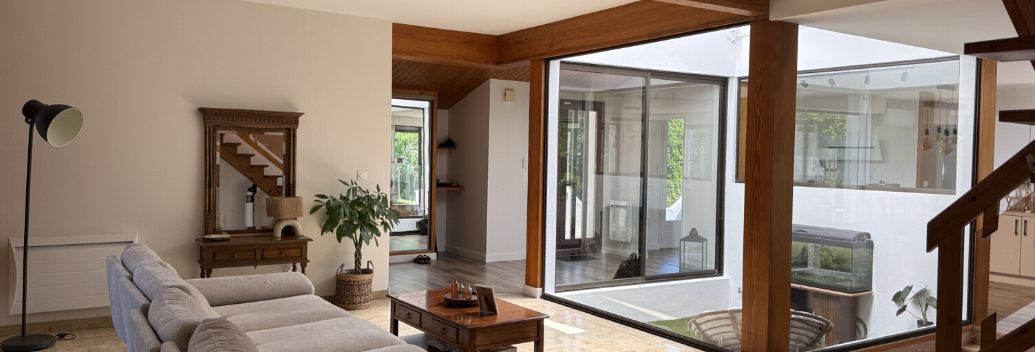 Maison 9 Pièces 197 m² à vendre à Smarves (86240)