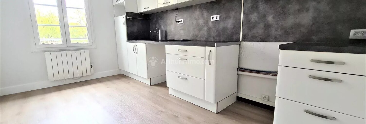 Appartement 3 Pièces 71 m² à louer à Réalmont (81120)