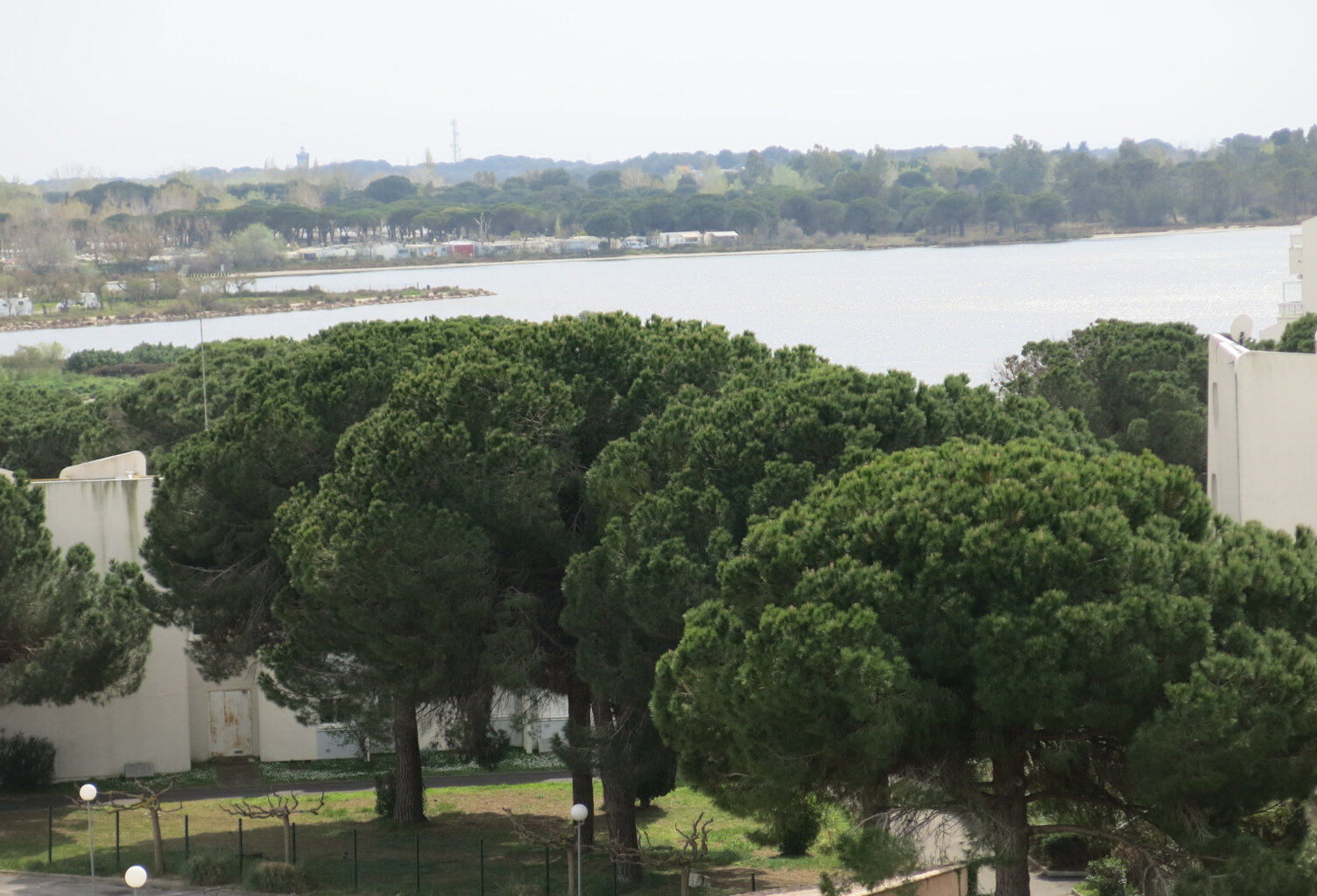 Studio Cabine Port Camargue — photo 1