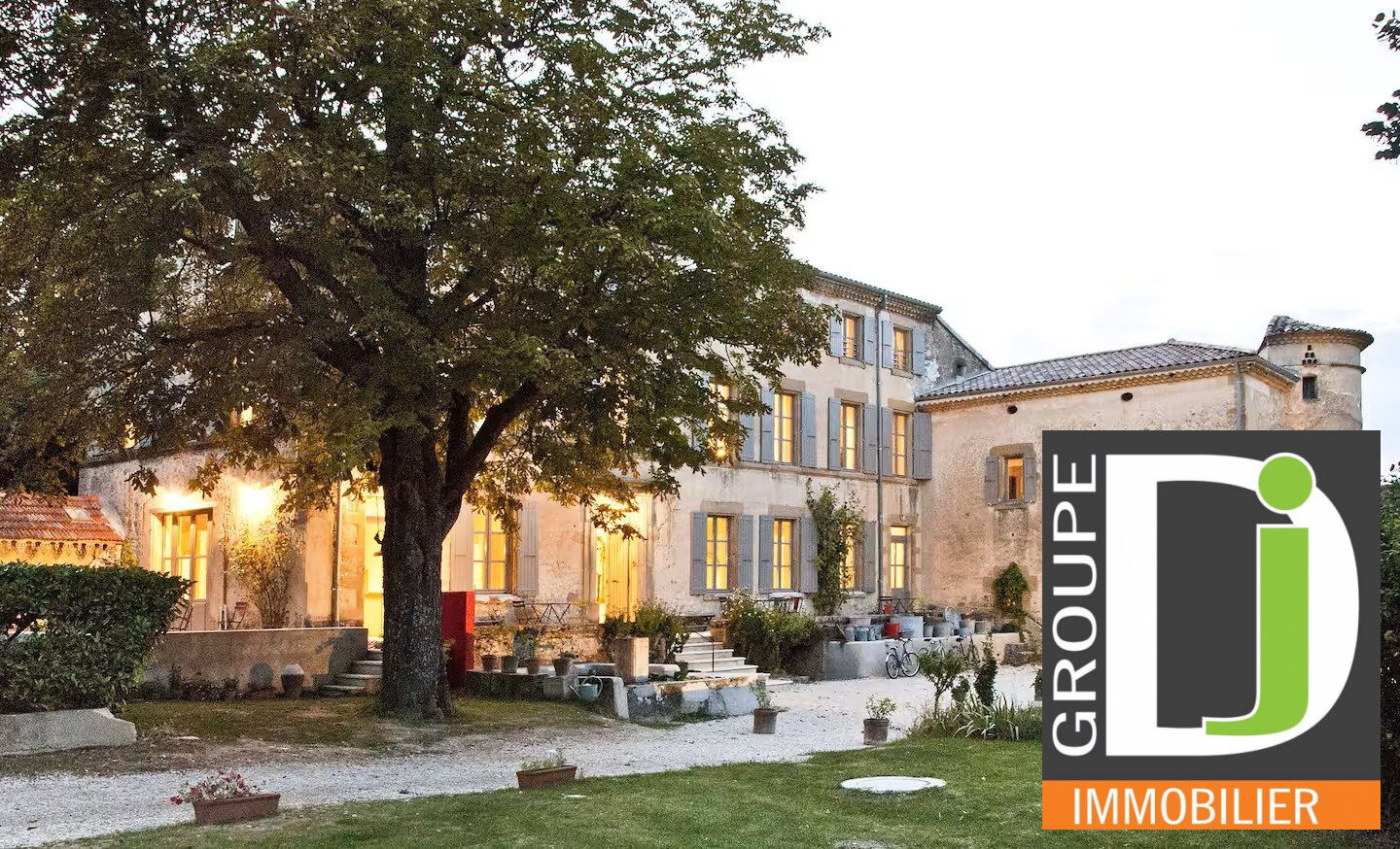 Villa / Maison  T8 à vendre Montmeyran 26120