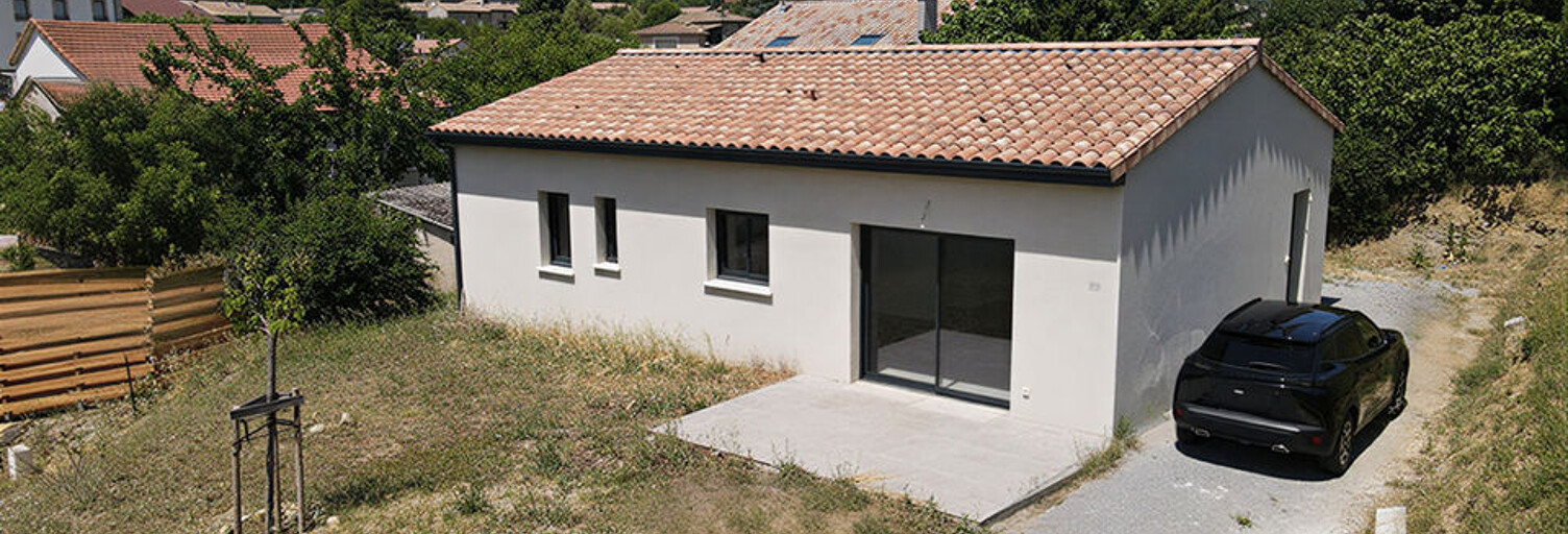 Maison 5 Pièces 91 m² à vendre à Vesseaux (07200)
