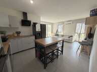 APPARTEMENT T4 DE 79m² / DERNIER ETAGE / BALCON / DOUBLE PLACE — photo 3