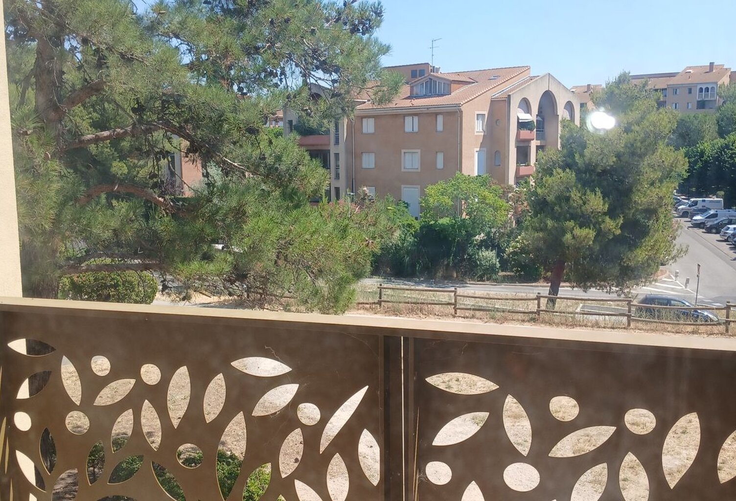 GARAGAI-E3032A008L- T4 de81m² avec terrasse en plein cœur du Jas de Bouffan — photo 1