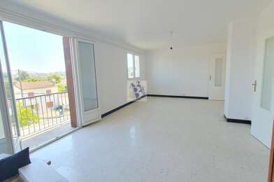 Appartement 3 pièces 750 €
