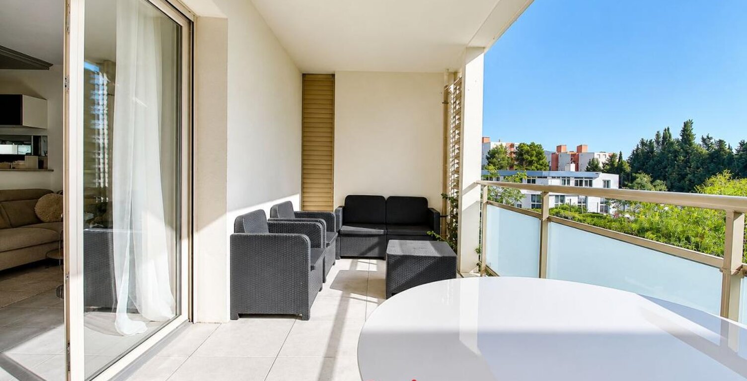 # Élégance et douceur de vivre au cœur du village des 3 Lucs — photo 1
