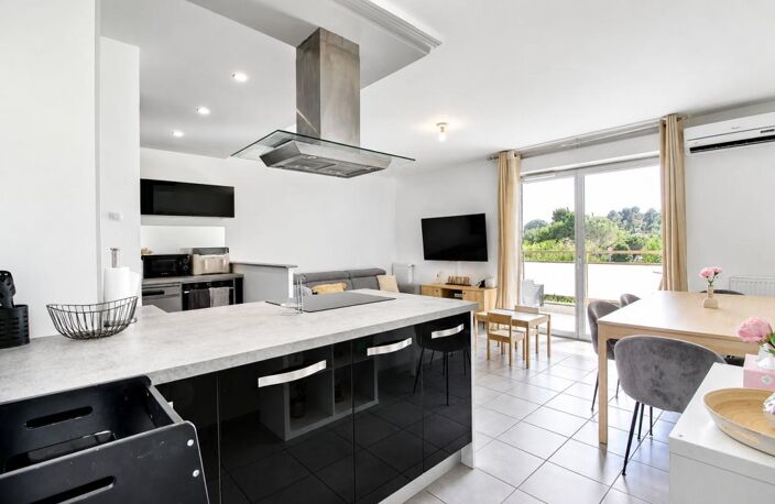 # Élégance et douceur de vivre au cœur du village des 3 Lucs — photo 3