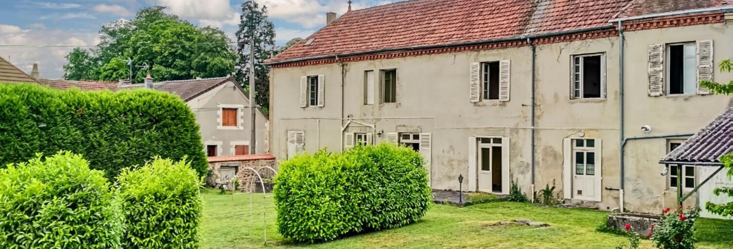 Maison 6 Pièces 350 m² à vendre à Montmarault (03390)