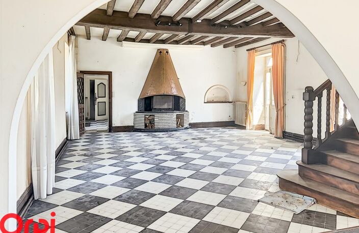 Maison spacieuse en vente à MONTMARAULT — photo 2