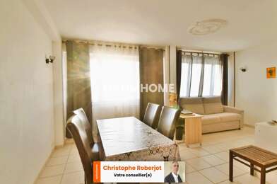 Appartement 3 pièces 122000 €