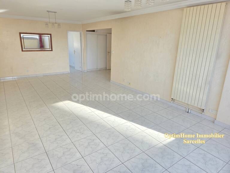 Sarcelles - Henri Poincaré - Appartement de 4 pièces / 3 chambres - 105 m2 - 185 000 € FAI — photo 1