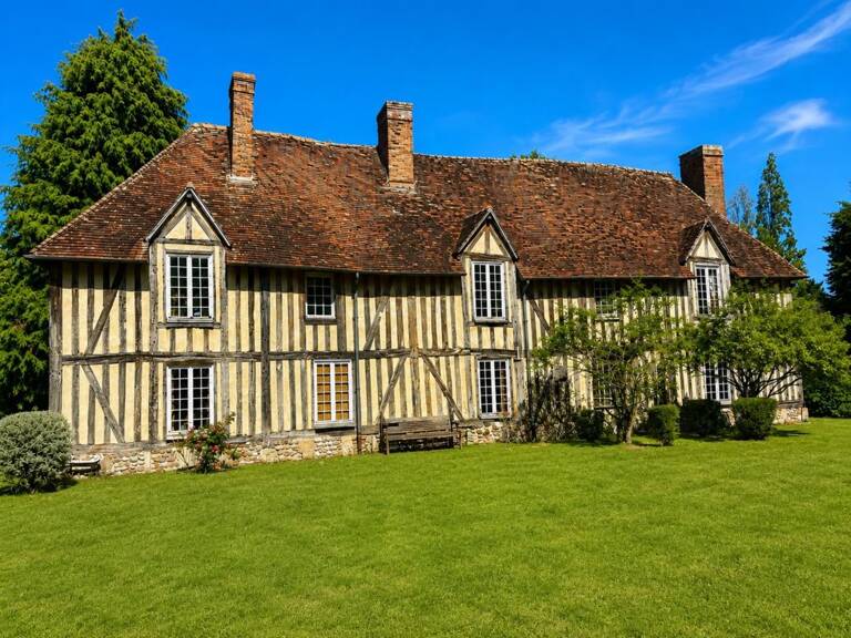 Magnifique Manoir 17 ième et ses dépendances au coeur de la Normandie — photo 1