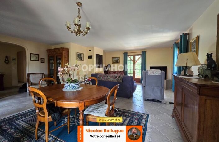 Espace, piscine et jardin : une maison pensée pour la vie de famille — photo 3