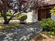 RARE MAISON DE PLAIN PIED DANS UN JOLI QUARTIER RÉSIDENTIEL PAISIBLE — photo 2
