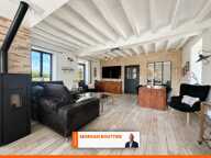 Propriété de caractère avec piscine, T2 indépendant, studio et près de 4 hectares à NOYANT-VILLAGES (49) — photo 4