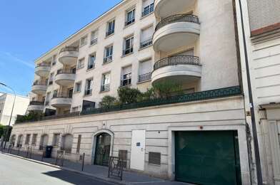 Garage  44000 €