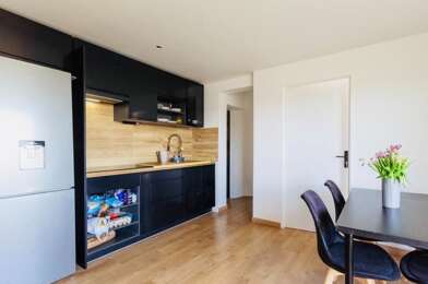 Appartement 6 pièces 210000 €