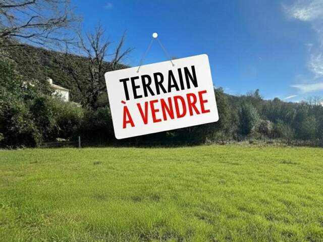 Terrain à vendre de 700,00 m² MURLES (34) - HORS LOTISSEMENT - PRÊT À BÂTIR — photo du bien