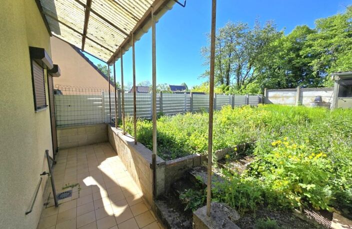 HIRSON (02) - 🏡 Vente maison avec 2 chambres 🛏️🛏️, grenier aménageable, terrasse et terrain ☘️ — photo 2
